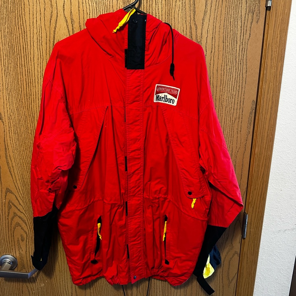 Vintage 1990s Marlboro Adventure Team Zip Up Windbreaker Parka Jacket L